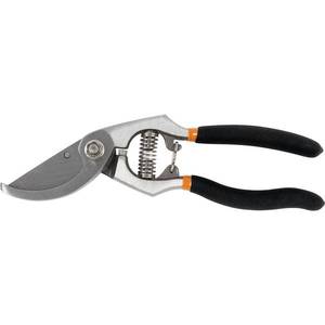 lot 37312 image: Fiskars Deluxe Angled Head 34inch Cut Forged Bypass Pruner
