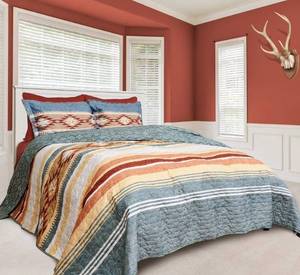 lot 41371 image: Yellowstone Quilt Set King Size (JUST QUILT )