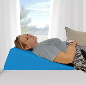 lot 41382 image: Imaginarium Multi-Purpose Foam Wedge Pillow, 1 pc