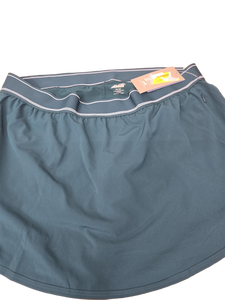 lot 41455 image: AVIA Womens Athletic Skirt Shorts Size XXL