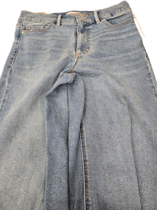 lot 41457 image: Sofia by Sofia Vergara Womens Jeans Size 6