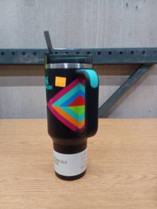 lot 42116 image: Stanley 40 oz. Quencher H2.0 FlowState Tumbler Hyper Geo - Retail $90