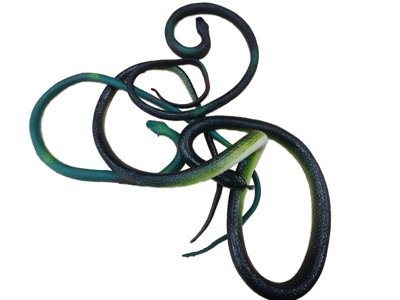 lot 14187 image: Realistic Rubber Snake Toys Set