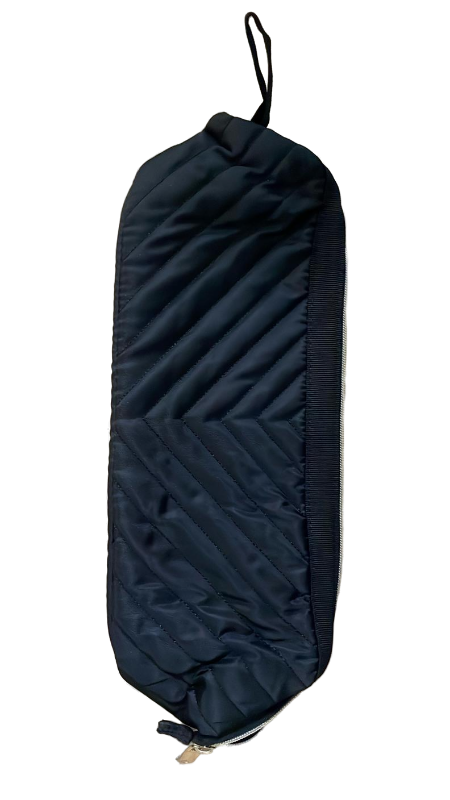lot 20418 image: Black Quilted Garment Bag Travel Case