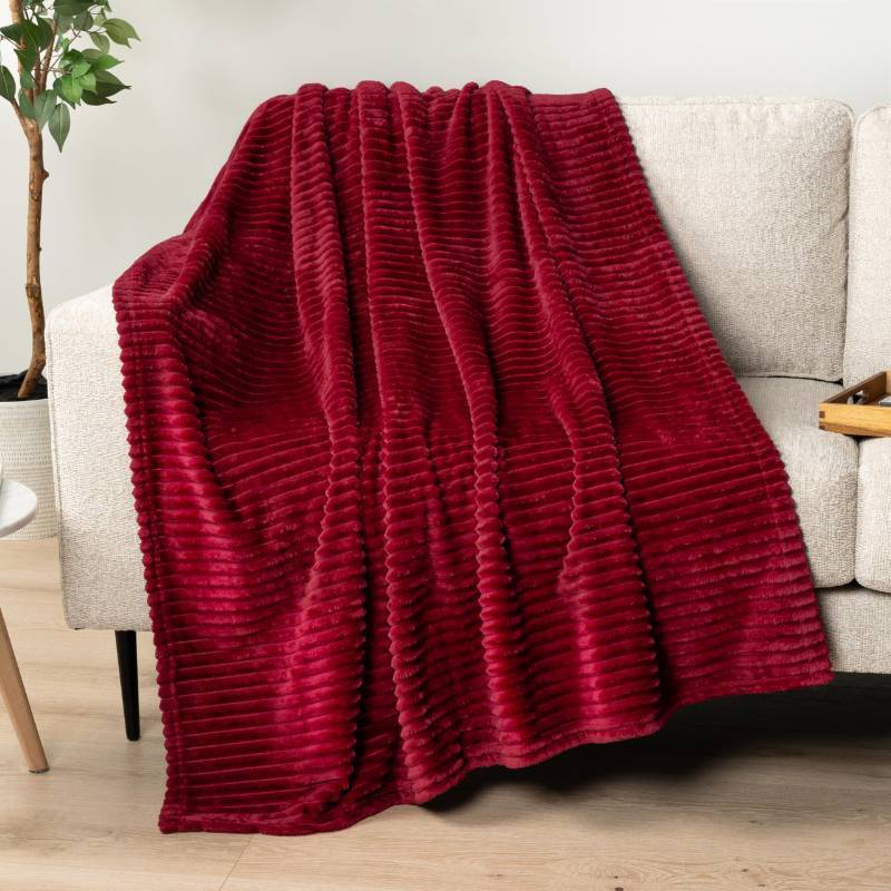 lot 3540 image: PAVILIA Super Soft Fleece Throw Blanket Burgundy Wine Red, Luxury Fuzzy Plush Flannel Throw, Warm Cozy Ribbed Microfiber Blanket for Sofa Couch Bed, Lightweight Striped Blanket, Wine, 50x60