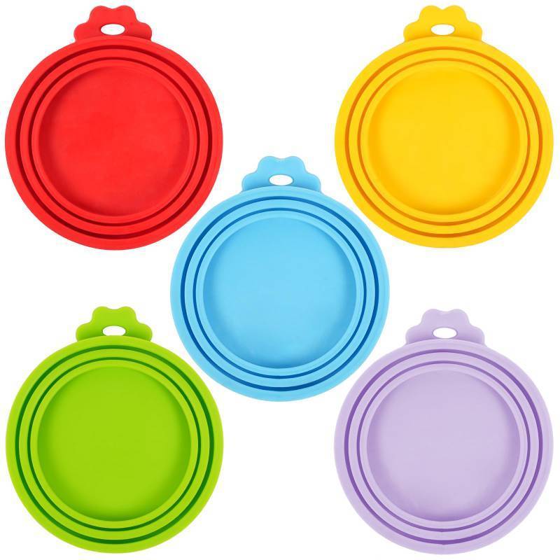 lot 6230 image: YUEZHOUYB 5 Pack Pet Food Can Covers Universal Can Lids SafeSilicone Dog&Cat Food Can Lid Covers