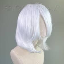 lot 2441 image: White wig