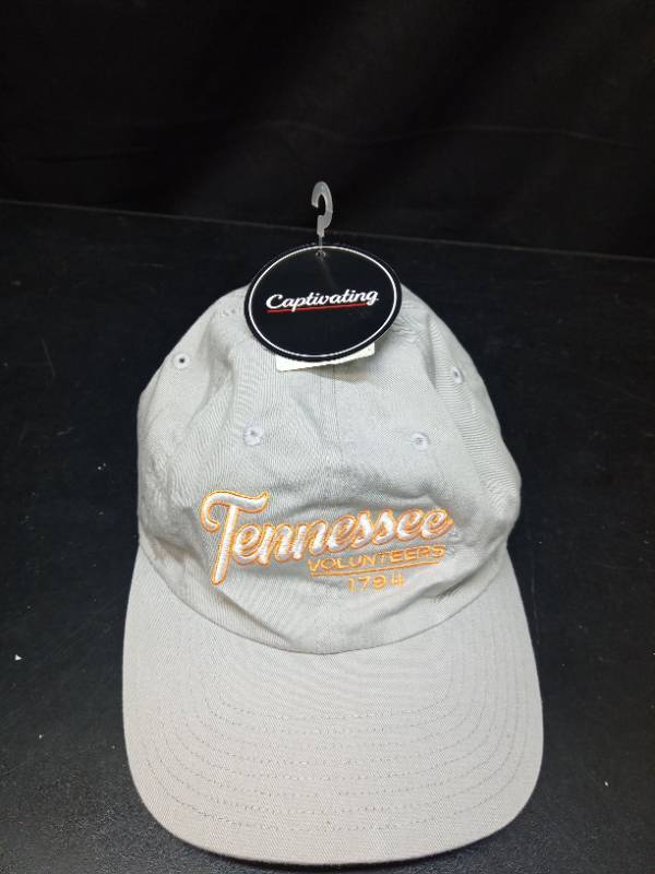 lot 2015 image: Tennessee Volunteers Baseball Cap - Retail $15