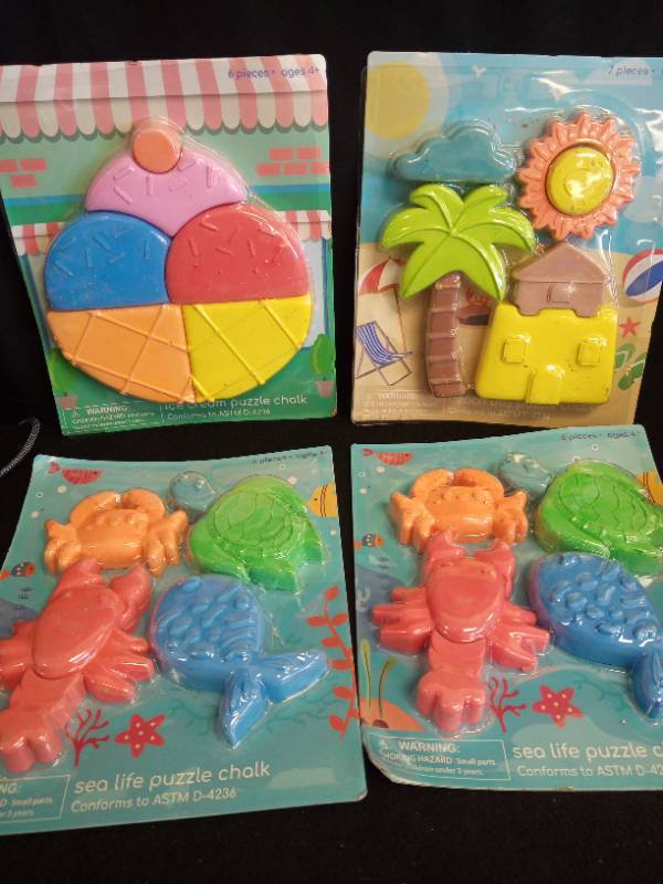 lot 2119 image: 4 Packages Kids Summer Themed Puzzle Chalk Set Collection - Retail $12