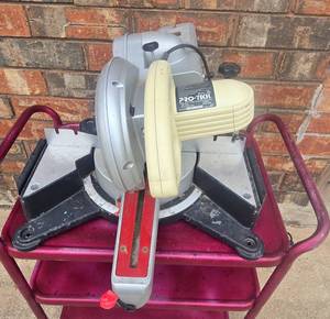 lot 408 image: Pro-Tech 7228 8-14 Inch Slide Compound Miter Saw