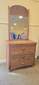 lot 128 image: Wicker Dresser with Mirror 3-Drawer Chest