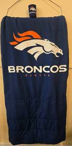 lot 131 image: Vintage Denver Broncos NFL Comforter and Koozie