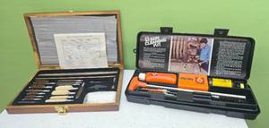 lot 138 image: 2 Gun Cleaning Kits