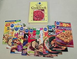 lot 199 image: Pillsbury Cookbook Collection with Family Cookbook and Recipe Magazines