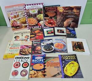 lot 207 image: Cookbooks