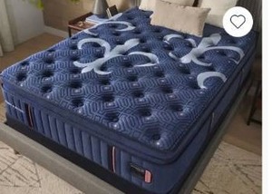 Stearns & Foster Lux Estate Elite  Medium Euro Pillow Top Mattress, King - Retail: $4,199