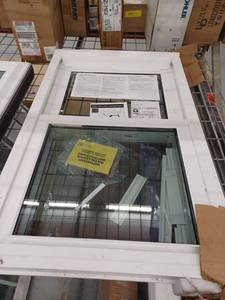 lot 12901 image: Window World Series 4000 Double Hung  Vinyl Window, 23.625 x 37.5 Wthout Grid