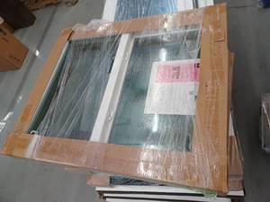 lot 12922 image: Window World Of The Midland Double Hung Window, 31.75 x 37.5