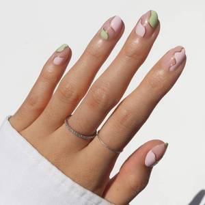 lot 4117 image: Glamnetic Press On Nails - Bluebelle  Short Almond Fake Nails with Pale Blue French Tips & 3D Blueberry Accents on Semi-Sheer Base, Glossy Finish, Salon Quality  15 Sizes - 30 Nail Kit with Glue