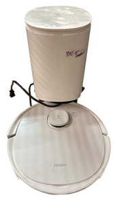 lot 19474 image: Ecovacs Deebot T9 Robot Vacuum with Auto-Empty Station (Used)(Cosmetic Damage)