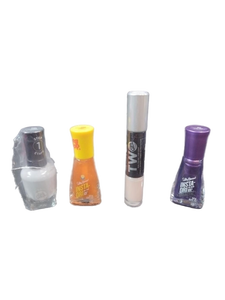 lot 6248 image: Sally Hansen Nail Polish Collection Set of 4 Bottles