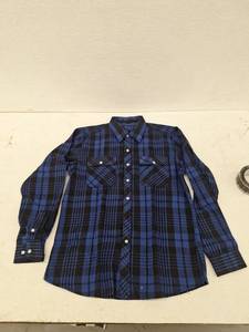lot 12049 image: Mens Blue Plaid Flannel Button Down Shirt Size M