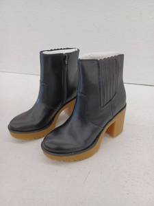 lot 12299 image: SUN STONE Womens Black Lug Sole Platform Goring Cushioned Lennii Round Toe Block Heel Zip-Up Booties 6.5 M