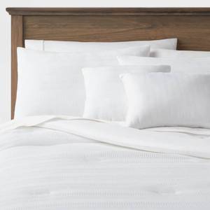 lot 9905 image: 5pc FullQueen Woven Waffle Stripe Comforter Set White - Threshold Includes Shams & Decorative Pillows - Retail $69