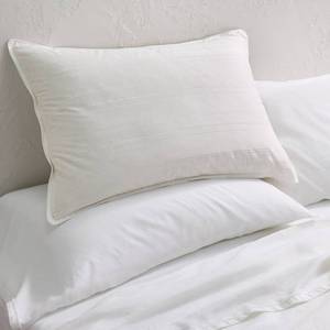 lot 9929 image: StandardQueen Machine Washable Medium Down Bed Pillow - Casaluna - Retail $45