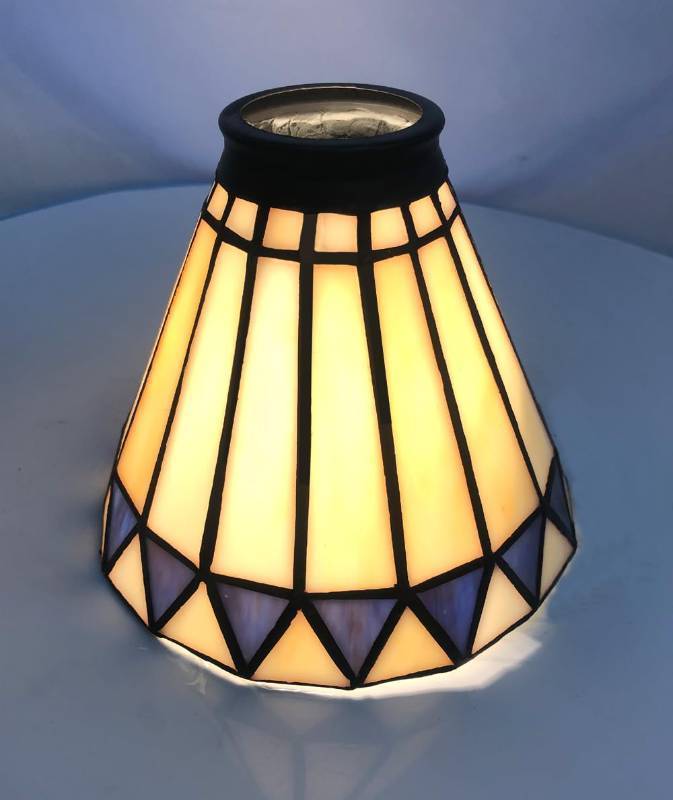 lot 15115 image: Tiffany Style Stained Glass Lampshade, Replacement Lamp Shades with Fan Light, Wall Lamp and Chandeliers, 5.5-Inches Dia - Retail $30
