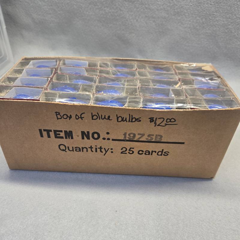 lot 389 image: Blue Light Bulbs Collection - C7 12 Candelabra Base Lamps