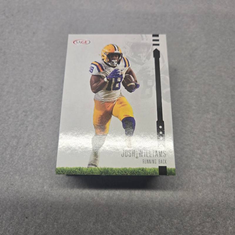 lot 268 image: Mystery College Players 65 Card Trading Card Lot