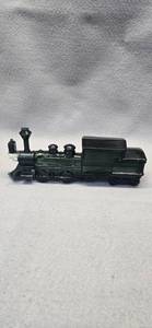 lot 435 image: Avon 1876 Centennial Express Train Locomotive After Shave Bottle