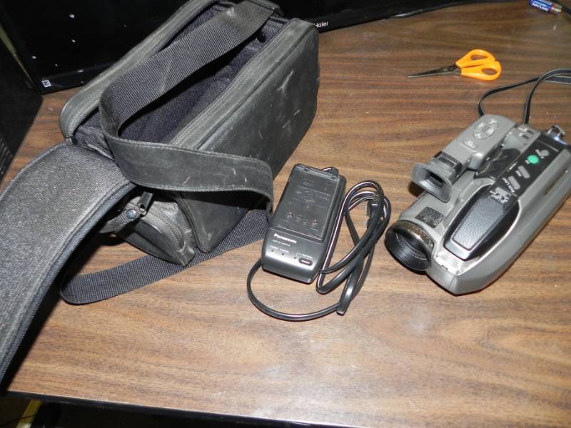 lot 10530 image: Panasonic Camcorder