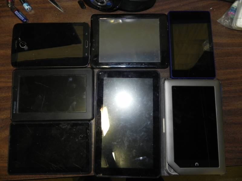 lot 10566 image: Tablet Lot
