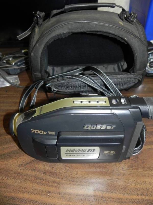 lot 10569 image: Quaser Camcorder