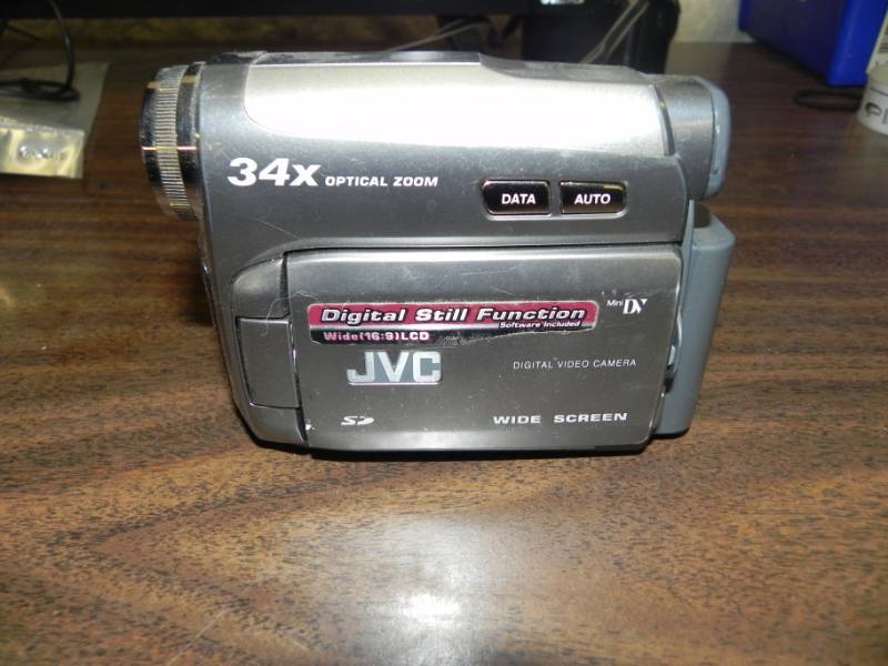 lot 10571 image: JVC Camcorder