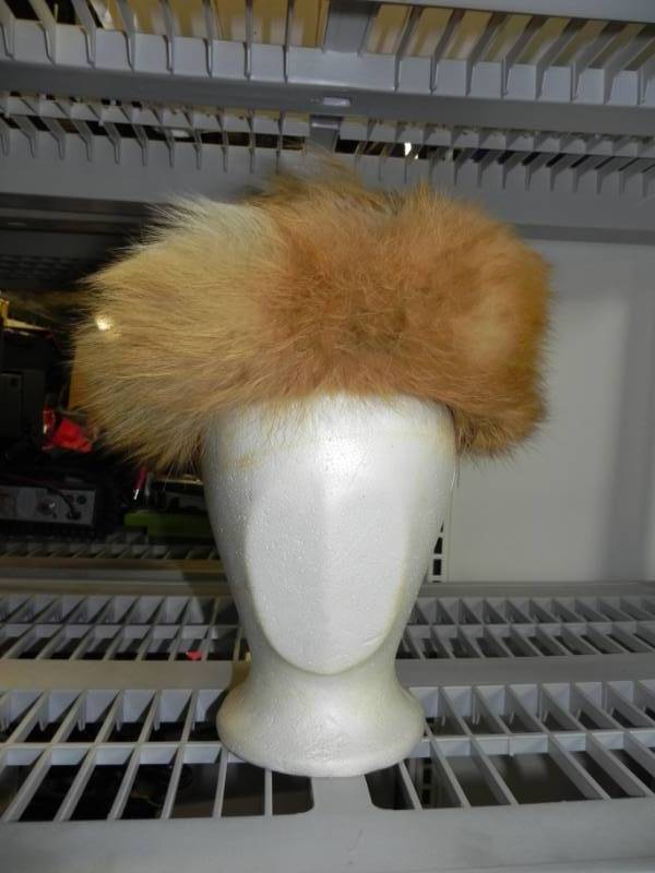 lot 10624 image: Vintage Adolfo 2 Fur Hat