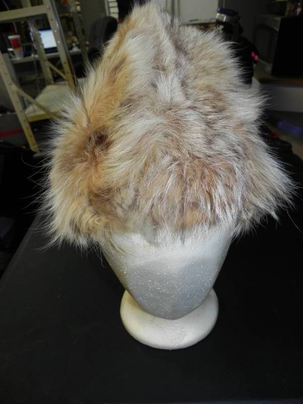 lot 10630 image: Vintage Fur Hat by Deborah
