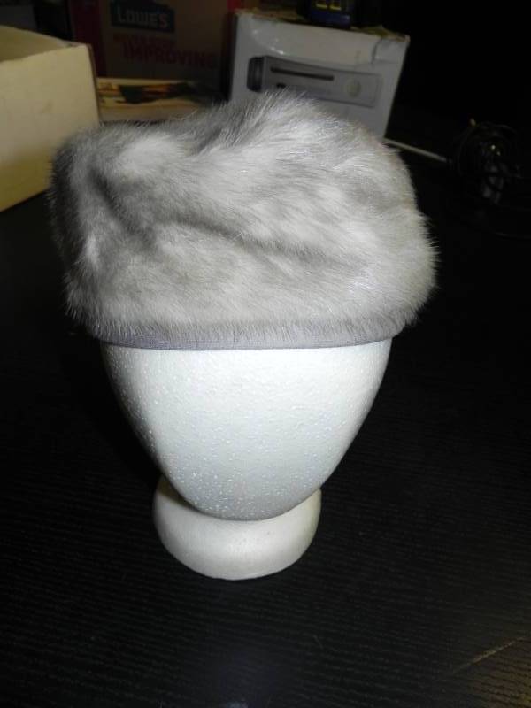 lot 10640 image: Vintage Fur Hat by Darcel