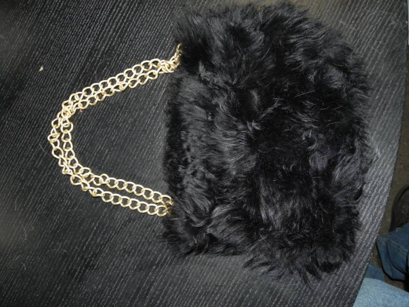 lot 10656 image: Black Fur Purse
