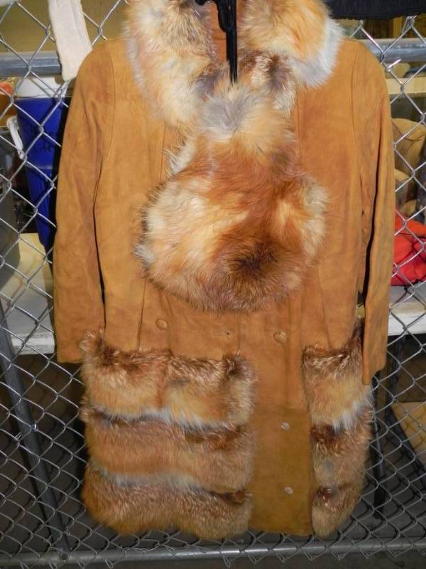 lot 10663 image: Klines Leather Fur Jacket