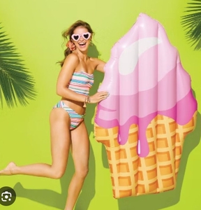 lot 1666 image: Sun Squad Ice Cream Cone Inflatable Pool Float - Retail $15
