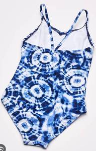 lot 1895 image: Kanu Surf Girls Karlie Flower One Piece Swimsuit Size 14 - Retail $15