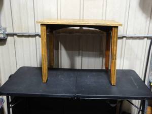lot 26325 image: Wooden Side Table
