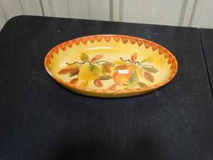lot 26362 image: Made in Italy Fruit Dish w Hand Painted Pairs