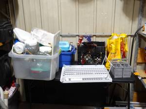 lot 26366 image: Lot of Misc. Cups & Containers