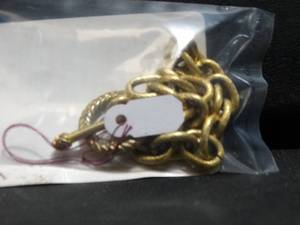 lot 26423 image: Thick Chain Bracelet