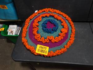 lot 26473 image: Flower Crochet Pillow