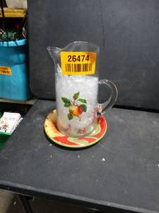 lot 26474 image: Glass Pitcher w Apple design